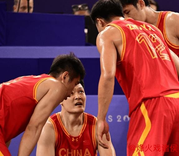 奥运-中国三人男篮惜败美国 张宁贡献7分赵嘉仁砍下9分