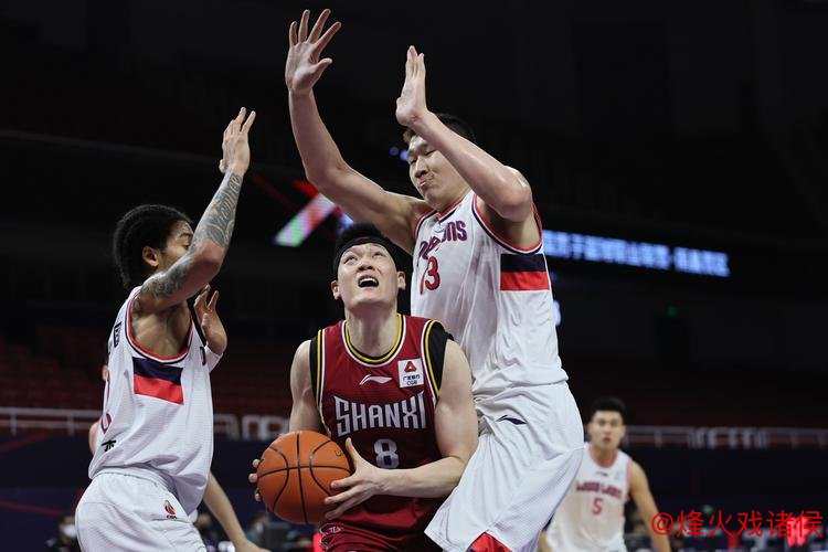 奥运会-中国三人男篮惜败波兰 张宁贡献9分5篮板